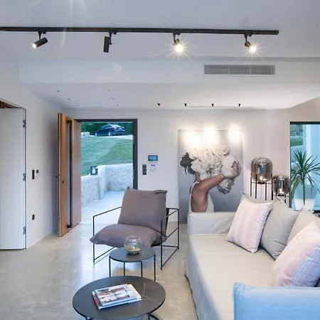 Villa Brand New High-End Faos Villas One *