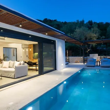 Brand New High-End Faos Villas One Fternó