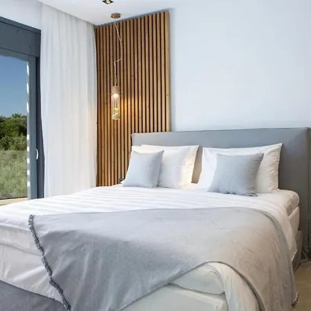 Brand New High-End Faos Villas One * Fternó