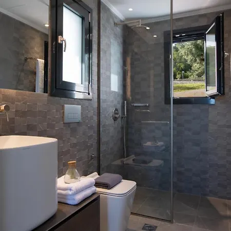 Villa Brand New High-End Faos Villas One Fternó