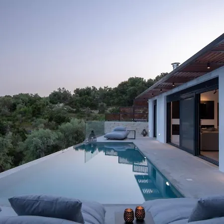 Brand New High-End Faos Villas One Villa Fternon
